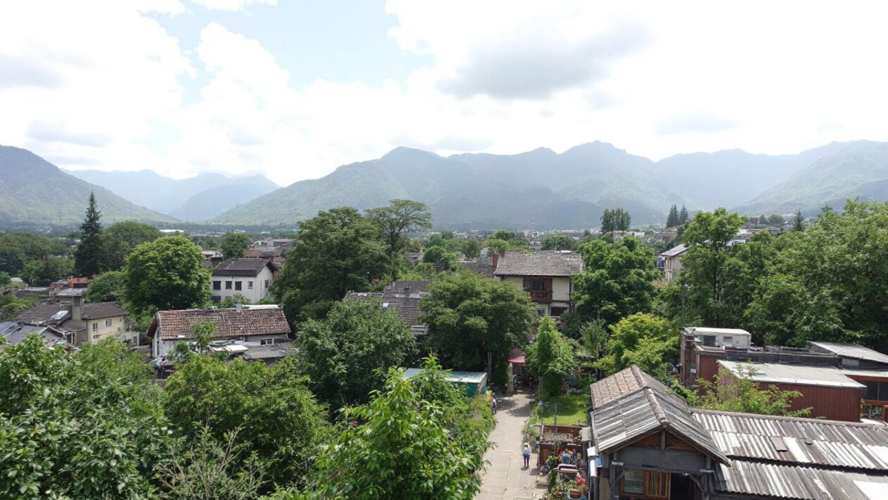 découvrez comment entretenir et maintenir efficacement la batterie de votre dacia duster 3 pour garantir un démarrage optimal et prolonger sa durée de vie.