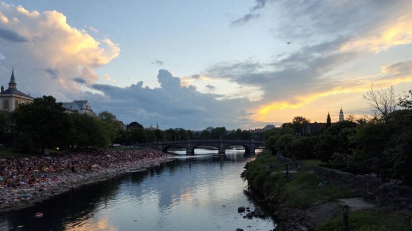 trouvez les meilleurs mandataires automobiles pour acheter votre tesla neuve au meilleur prix. profitez d'offres exclusives et d'un accompagnement personnalisé.