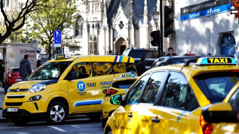 découvrez comment trouver facilement les taxis les mieux notés à clermont-ferrand pour un trajet sûr et confortable.